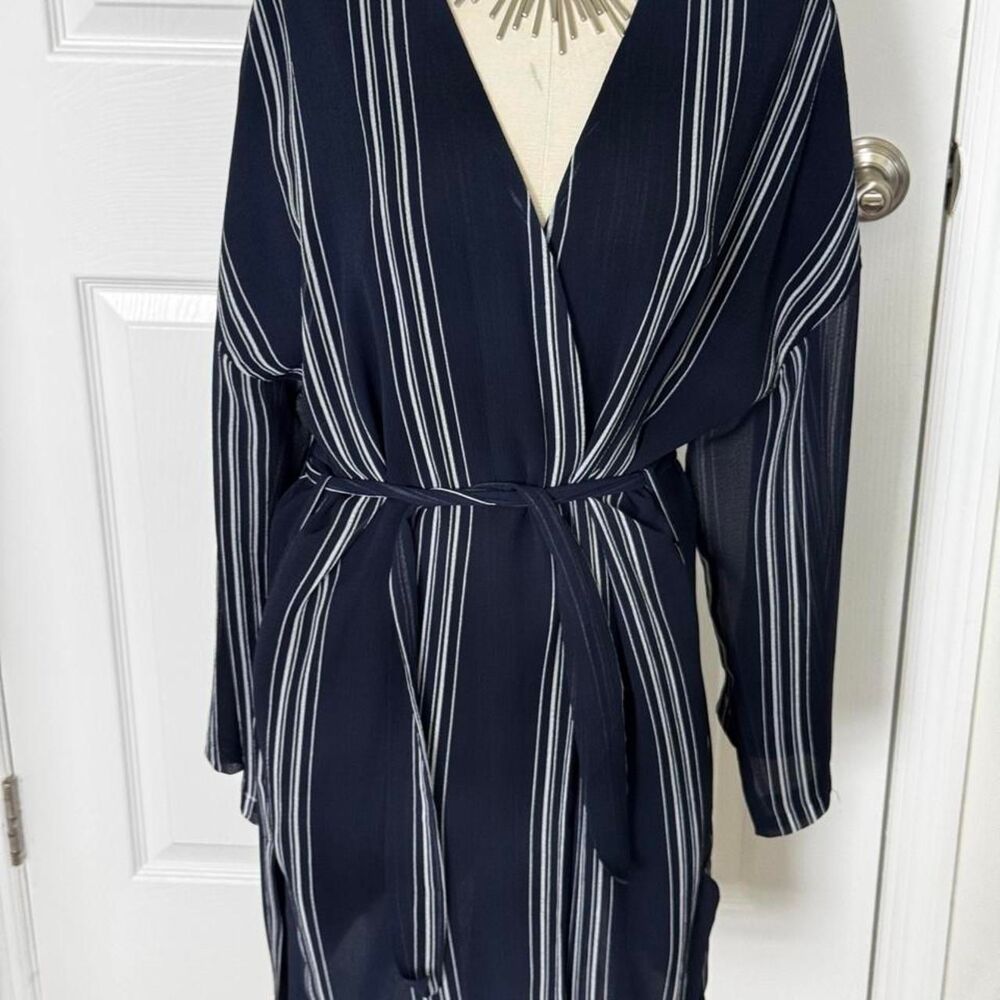 Armani-exchange Women's Navy and Blue Cardigan